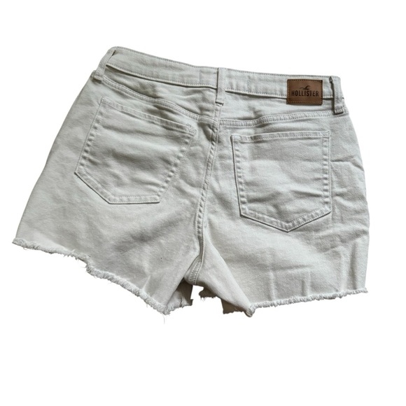 Hollister Ultra High-Rise Mom Short White Denim Raw Hem Distressed W 31/12 - Picture 2 of 7